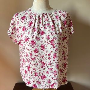 White floral short sleeve blouse